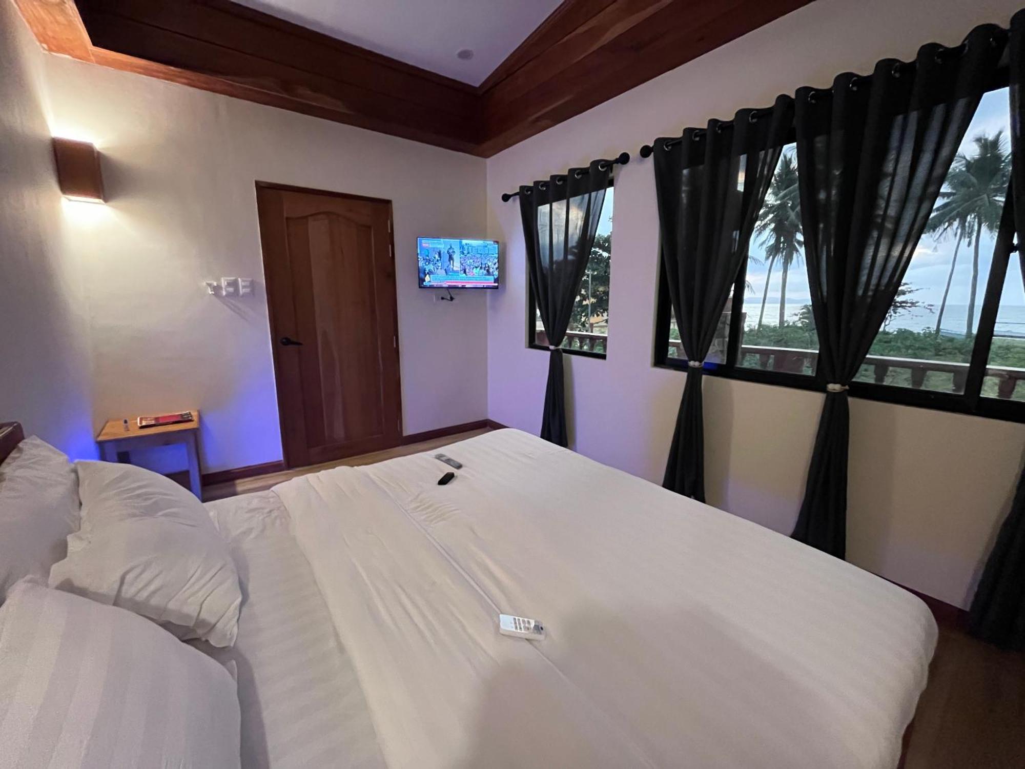 Tabularasa - T Palawan Hotel New Agutaya Exterior photo